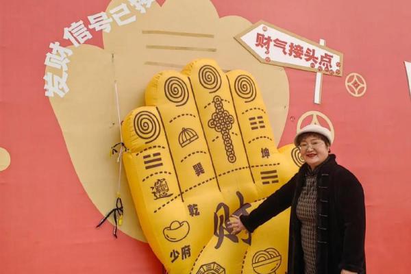 2025年10月祈福最佳日期及得把眼睛擦亮了 2025年10月祈福最佳日期及得把眼睛擦亮了