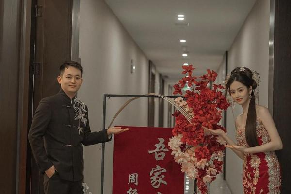 2025年9月订婚选哪天能兼顾周末和农历好日子